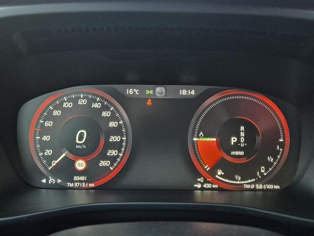 Volvo XC40 1.5 T5 Recharge R-Design Trekhaak/BLIS/Carplay etc.