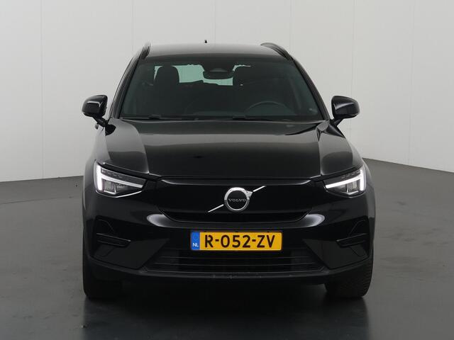 Volvo XC40 Recharge Core | Trekhaak | Navigatie | Parkeercamera | Stoelverwarming | Cruise Control Adaptief |