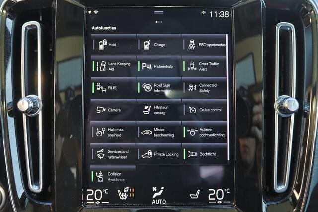 Volvo XC40 T5 Recharge Inscription Panorama/schuifdak - IntelliSafe Assist & Surround - Harman/Kardon audio - 360º Camera - Adaptieve LED koplampen - Verwarmde voorstoelen & stuur - Parkeersensoren voor & achter - Elektr. bedienb. voorstoelen met geheugen links - Dr