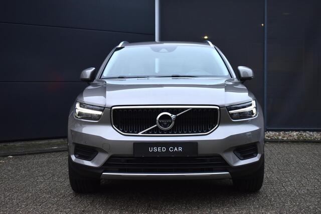 Volvo XC40 T2 Automaat Inscription 360 camera | Cruise Control | Lichte lederen bekleding | BLIS | Navigatiesysteem