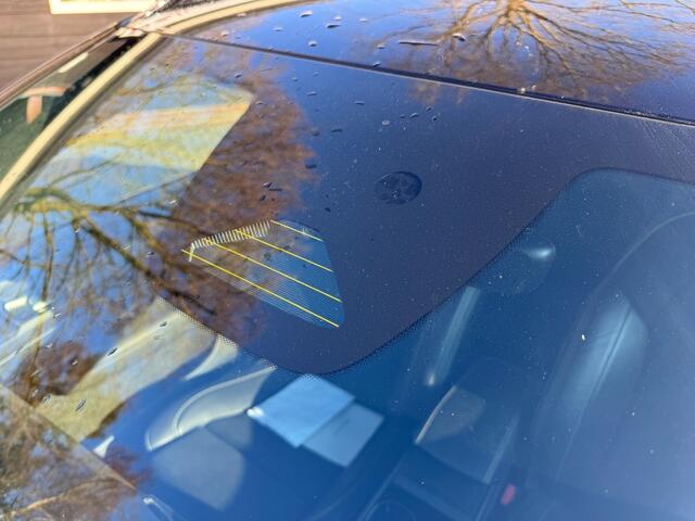 Volvo XC40 Recharge P8 AWD R-Design - Leer Memory seats Harman kardon