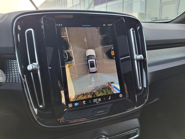 Volvo XC40 Recharge P8 AWD R-Design | Panoramdak | Harman/Kardon | Trekhaak | 360 camera |