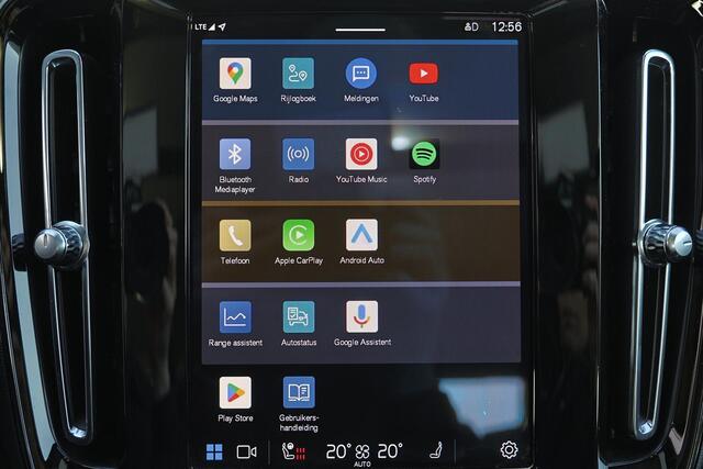 Volvo XC40 Recharge Pro - Panorama/schuifdak - IntelliSafe Assist & Surround - 360º Camera - Harman/Kardon audio - Adaptieve LED koplampen - Verwarmde voorstoelen & stuur - Parkeersensoren voor & achter - Elektr. bedienb. voorstoelen met geheugen links - Draadloze t