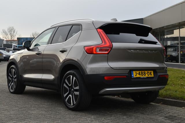 Volvo XC40 T5 262PK Automaat Recharge Bus. Pro | Carplay | ACC | 360 Camera | Panodak | Blis | Harman/Kardon | Keyless