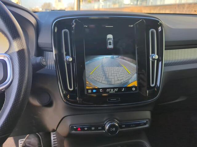 Volvo XC40 Recharge P8 AWD R-Design NL-AUTO | TREKHAAK | PANODAK