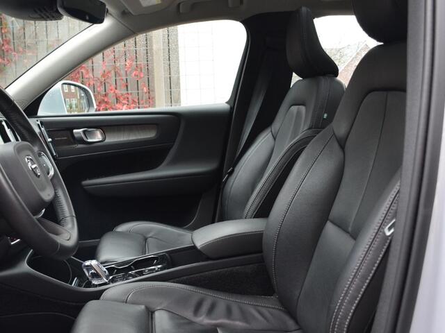 Volvo XC40 1.5 T5 Twin Engine Inscription | Schuifdak | Trekhaak | 360 camera | Full option!