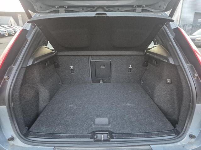 Volvo XC40 1.5 T4 Recharge Inscription Expression Trekhaak/BLIS/Carplay etc.