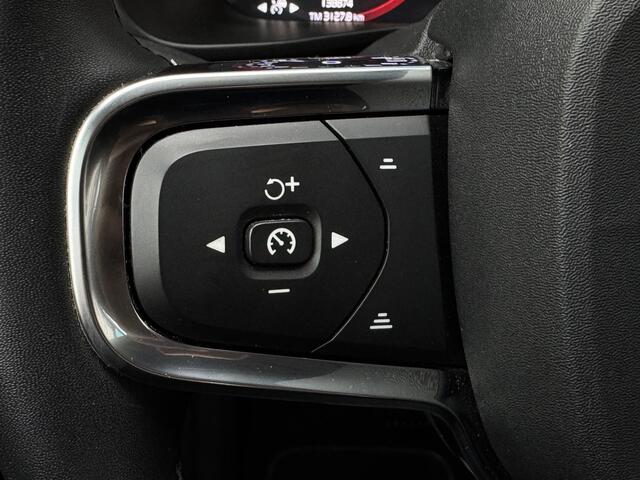 Volvo XC40 1.5 T5 Recharge Inscription Expression | Apple Carplay/Android Auto|telefoonintegratie premium | Trekhaak uitklapbaar | Voorstoelen verwarmd