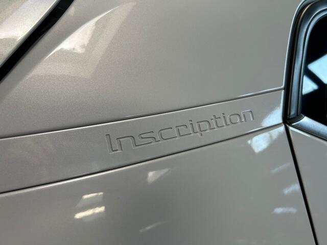 Volvo XC40 1.5 T3 INSCRIPTION / Leder / Trekhaak / Camera / 19inch