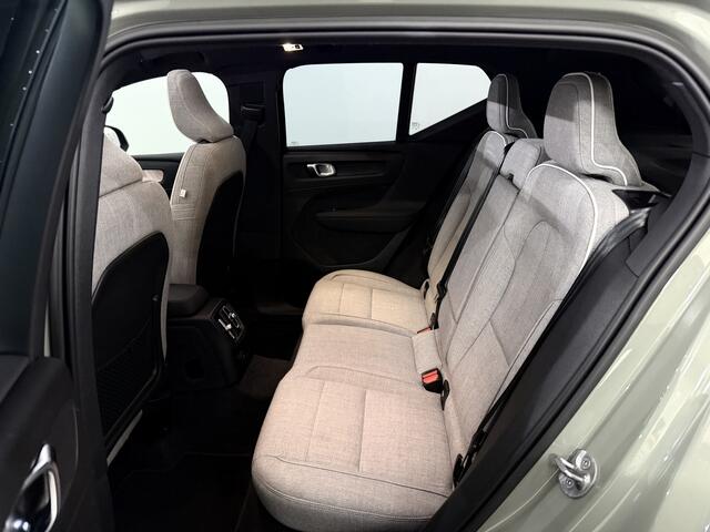 Volvo XC40 1.5 T4 Plug-in hybrid Ultimate Dark Panoramadak, Harman/Kardon, Camera, Navi, Memory stoelen, Elektrische achterklep, Verstelbare stoelen, Stoelverwarming