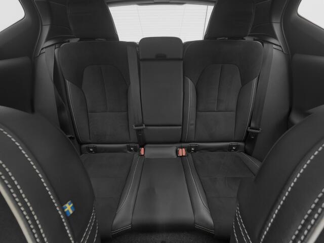 Volvo XC40 Recharge P8 AWD R-Design | PANO | 360° | H&K | ADAPTIVE | STOEL- EN STUURVERW.