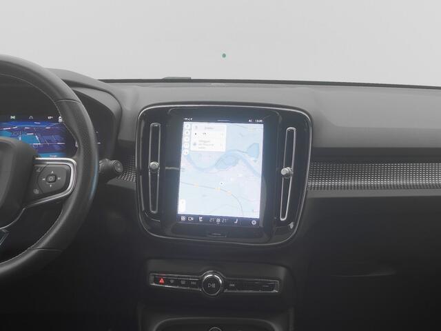 Volvo XC40 Recharge P8 AWD R-Design | PANO | 360° | H&K | ADAPTIVE | STOEL- EN STUURVERW.