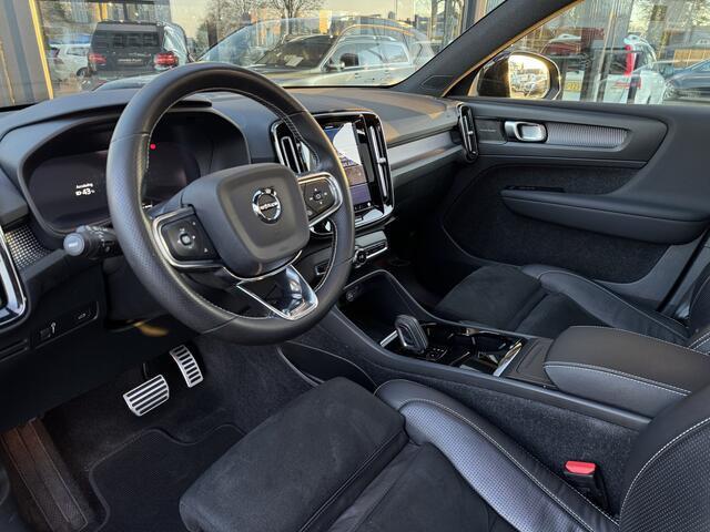 Volvo XC40 Recharge P8 AWD R-Design Pano | Trekhaak | 360 Cam |