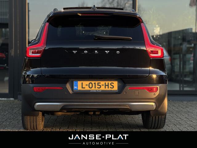 Volvo XC40 Recharge P8 AWD R-Design Pano | Trekhaak | 360 Cam |
