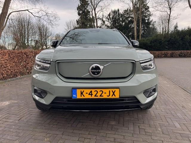 Volvo XC40 Recharge P8 AWD SOH 91% R-Design/Warmtepomp/Leer/Pano/360Camera/Acarplay/Fabrieksgarantie