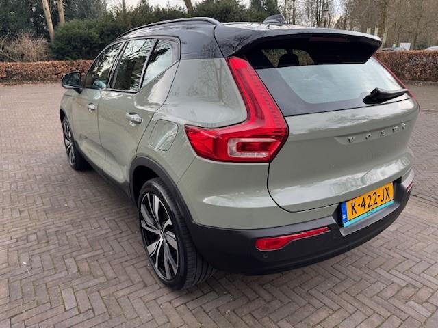 Volvo XC40 Recharge P8 AWD SOH 91% R-Design/Warmtepomp/Leer/Pano/360Camera/Acarplay/Fabrieksgarantie