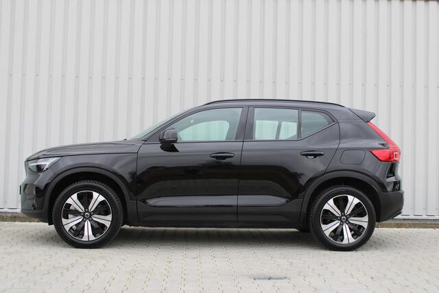 Volvo XC40 Recharge Core 70 kWh | Incl. 12 maanden garantie | SOH 92% | Cruise control | Climate control | Apple CarPlay | Achteruitrij camera | LED koplampen | LM 19'' | Parkeersensoren | Dealer onderhouden |