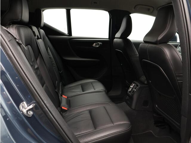 Volvo XC40 T4 Recharge Inscription / Trekhaak / Leder / 19" / Stoel+stuurwielverwarming / CarPlay