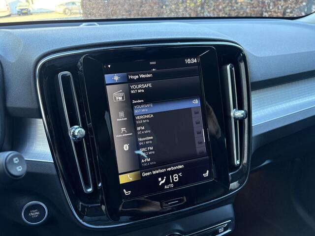 Volvo XC40 1.5 T5 Twin Engine Momentum Pro / AUTOMAAT / NAVI / CRUISE