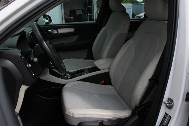 Volvo XC40 T5 Twin Engine Momentum Pro | Harman Kardon | BLIS | Trekhaak