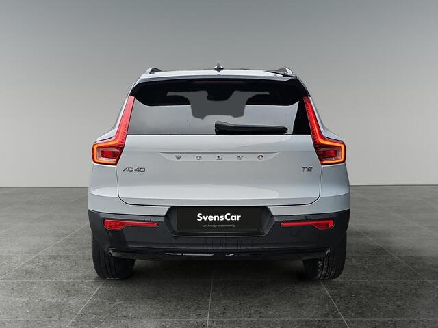 Volvo XC40 1.5 T2 R-Design | Parkeercamera | Trekhaak | Getint glas |