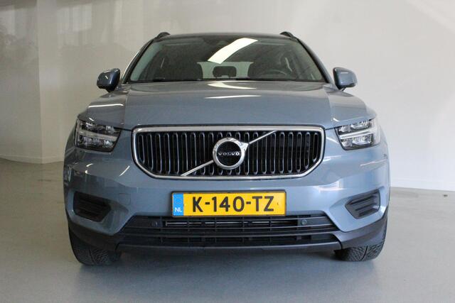 Volvo XC40 1.5 T2 Momentum Core | WEGKL-TRHAAK | CLIMA | E-KLEP | NAVIGATIE | DAB-RADIO | CARPLAY | LED |
