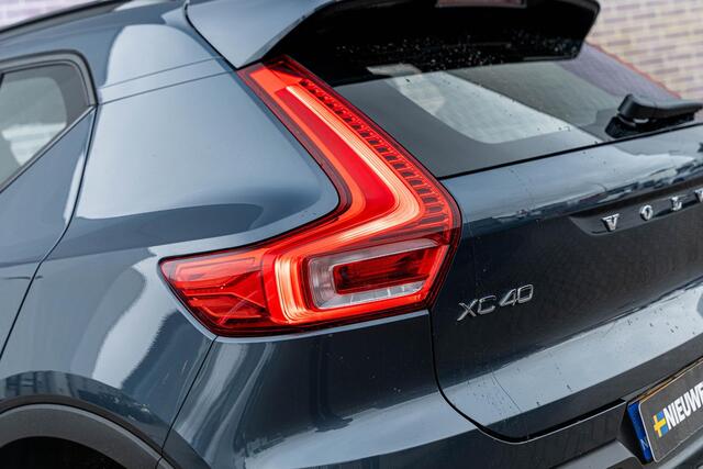 Volvo XC40 2.0 B4 Plus Dark | Trekhaak | Adaptive Cruise Control | Dode hoek detectie BLIS | Harman/Kardon audio | Elektrische stoelverstelling | Stoel- en stuurverwarming | Verwarmde Voorruit |