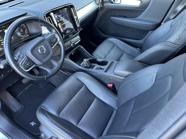 Volvo XC40 2.0 T4 Momentum Pano|leder|CAM|LED|