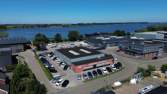 Volvo XC40 1.5 T4 Recharge Inscription Expression ? Camera ? Carplay ? VRC ? 18 inch ?