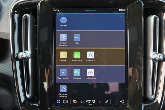 Volvo XC40 Recharge Twin Ultimate 82 kWh - Panorama/schuifdak - Intellisafe & Surround - Lederen bekleding - 360° Camera - Verwarmbare voorstoelen & stuurwiel - Parkeersensoren voor & achter - Elektr. bedienb. voorstoelen met geheugen links - Warmtepomp - Draadloze 