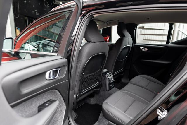 Volvo XC40 Inscription Expression Recharge Plug-In Hybrid 2WD