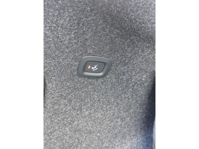 Volvo XC40 Recharge Ultimate 70 kWh | Pano | 360 | ele. stoelen memory | Harman Kardon | NL auto | 1e eig.