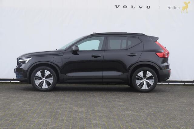 Volvo XC40 T4 211PK Automaat Plus Dark / cruise control / Elektrische stoelen / Harman Kardon audio / Pilot assist / Stoel en stuur verwarming / Elektrische achterklep / Parkeersensoren met camera / Google infotainment