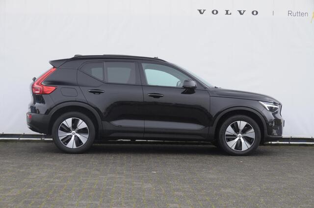 Volvo XC40 T4 211PK Automaat Plus Dark / cruise control / Elektrische stoelen / Harman Kardon audio / Pilot assist / Stoel en stuur verwarming / Elektrische achterklep / Parkeersensoren met camera / Google infotainment
