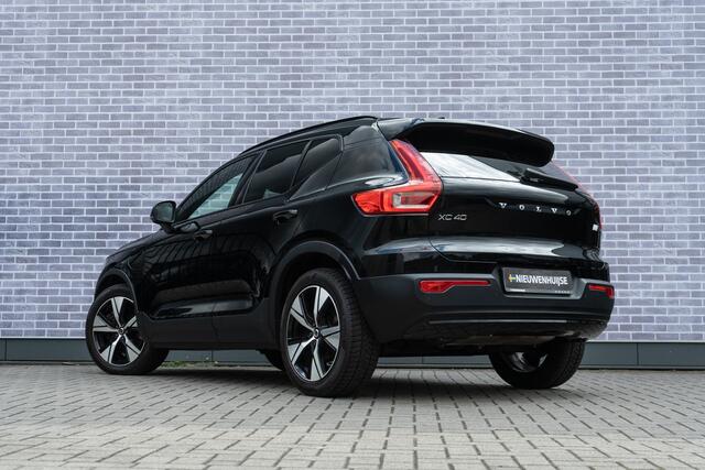 Volvo XC40 1.5 T4 Recharge R-Design | Plug-in Hybrid (PHEV) | Achteruitrijcamera | Navigatie | Apple Carplay | Android Auto | Stoelverwarming | Elektrische Achterklep |