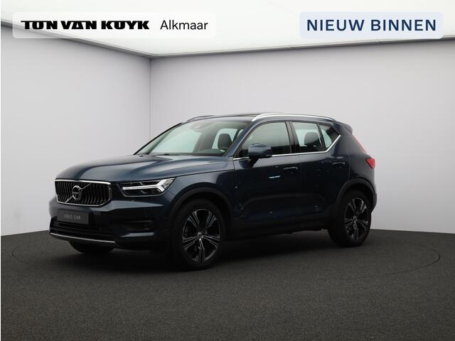 Volvo XC40 2.0 T4 Inscription / Trekhaak / Panoramadak / 360 Camera / Elektrisch Verst. Stoelen / Adaptive Cruise / Lederen Bekleding / BLIS / Keyless /