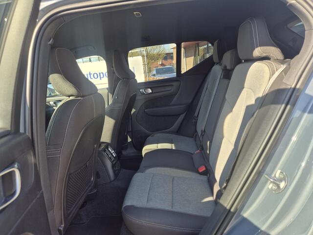Volvo XC40 1.5 T4 Plug-in hybrid Core Bright Trekhaak/Carplay/Camera etc.