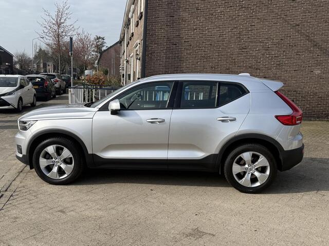 Volvo XC40 2.0 T4