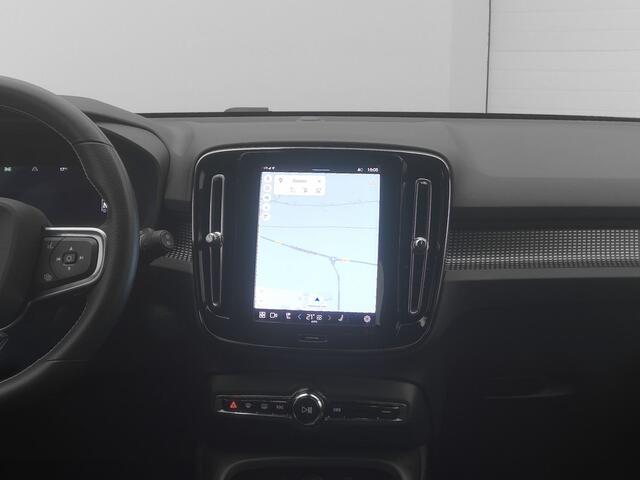 Volvo XC40 Recharge P8 AWD R-Design | CAMERA | ADAPTIVE | KEYLESS | STOEL- EN STUURVERW. | TREKHAAK