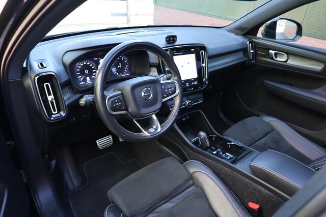 Volvo XC40 2.0 T5 AWD R-Design Intro Edition, Onderscheidend,, Full options Alles in kleur, 21" LM, Pano dak, Leer/alcantara, enz.enz.