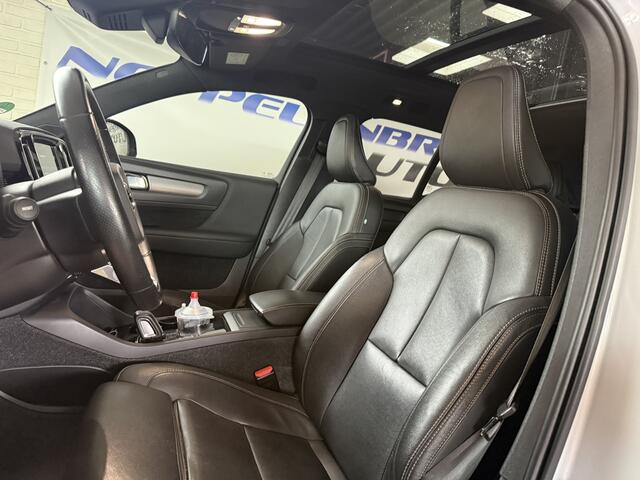 Volvo XC40 Recharge P8 AWD R-Design