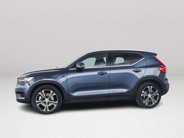 Volvo XC40 T4 Recharge Inscription | Parkeercamera | Stoel- en Stuurverwarming | Trekhaak