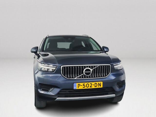 Volvo XC40 T4 Recharge Inscription | Parkeercamera | Stoel- en Stuurverwarming | Trekhaak