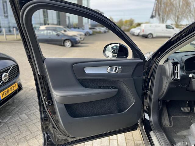 Volvo XC40 T4 Recharge Inscription Expression | 360 Graden Camera | Climate Pack | Keyless Entry |