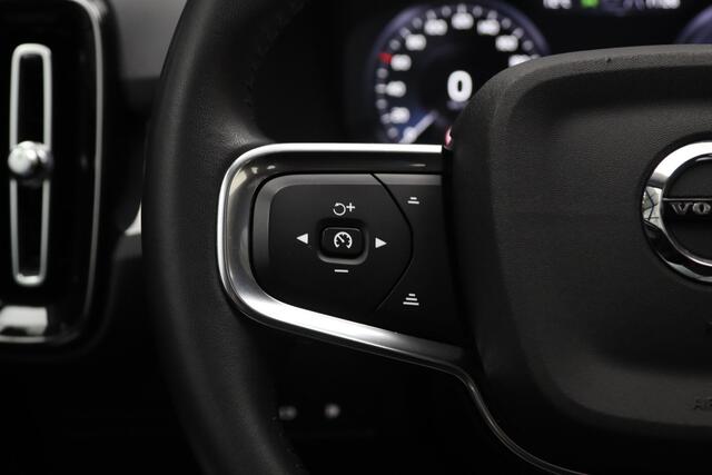 Volvo XC40 1.5 T4 211 PK Recharge Inscription Expression PHEV, Panoramadak, Leder, Camera