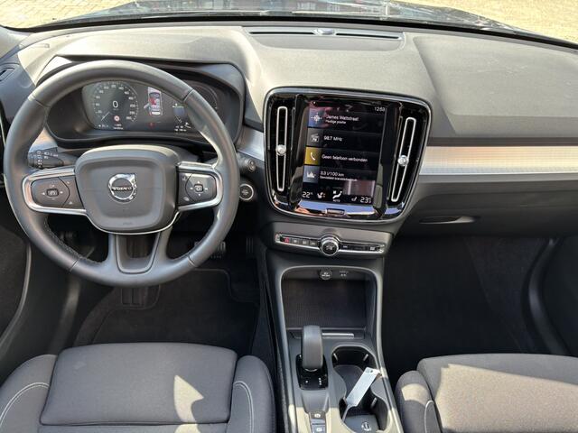 Volvo XC40 1.5 T4 Recharge Inscription Expression / Navi / Trekhaak / Lage KM'S! / Camera /
