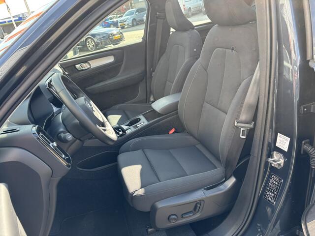 Volvo XC40 1.5 T4 Recharge Inscription Expression / Navi / Trekhaak / Lage KM'S! / Camera /