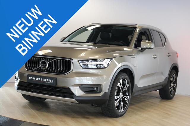 Volvo XC40 1.5 T5 Recharge Inscription | Schuif- kanteldak | Trekhaak | 360 Camera