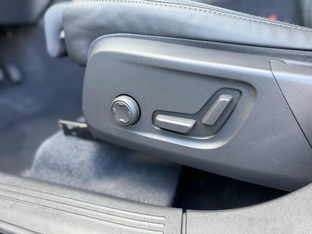 Volvo XC40 2.0 B3 Plus Bright | Navigatie | Camera | Keyless | Adaptieve Cruise Control | Getint Glas | Harman Kardon Audio | DAB | Elek. Stoelen | Stoel-/Stuurverwarming | Lighting Pack |