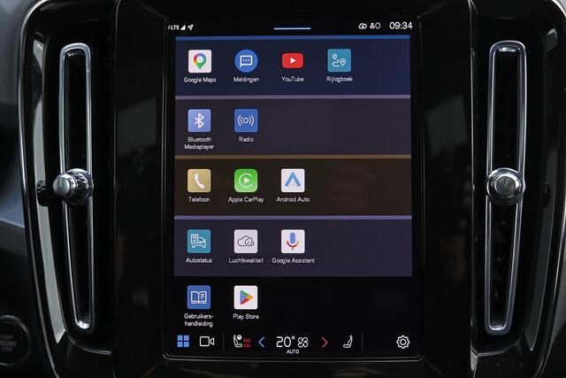 Volvo XC40 B3 Plus Black Edition - Panorama/schuifdak - IntelliSafe Assist & Surround - 360º Camera - Harman/Kardon audio - Verwarmde voorstoelen & stuur - Parkeersensoren voor & achter - Elektr. bedienb. voorstoelen met geheugen links - Draadloze tel. lader - Extra